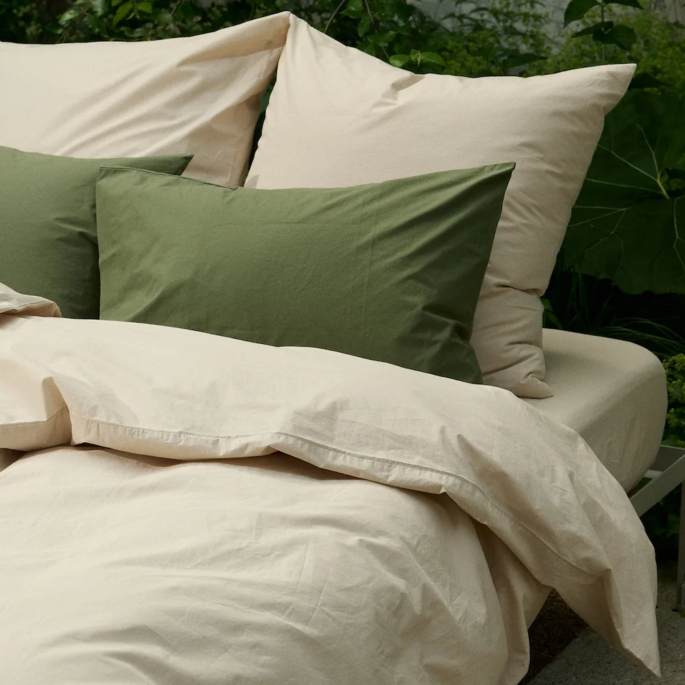 Bedroommood lavender beige and forest