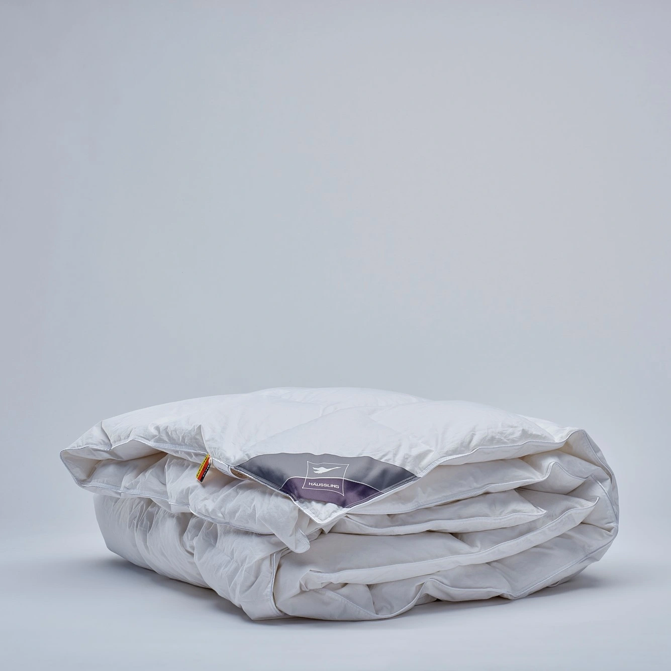 Goose down comforter