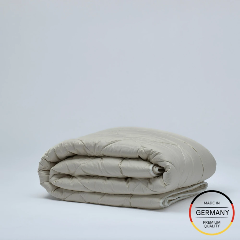 Ganzjahres-Bettdecke aus 100 % Kamelwolle