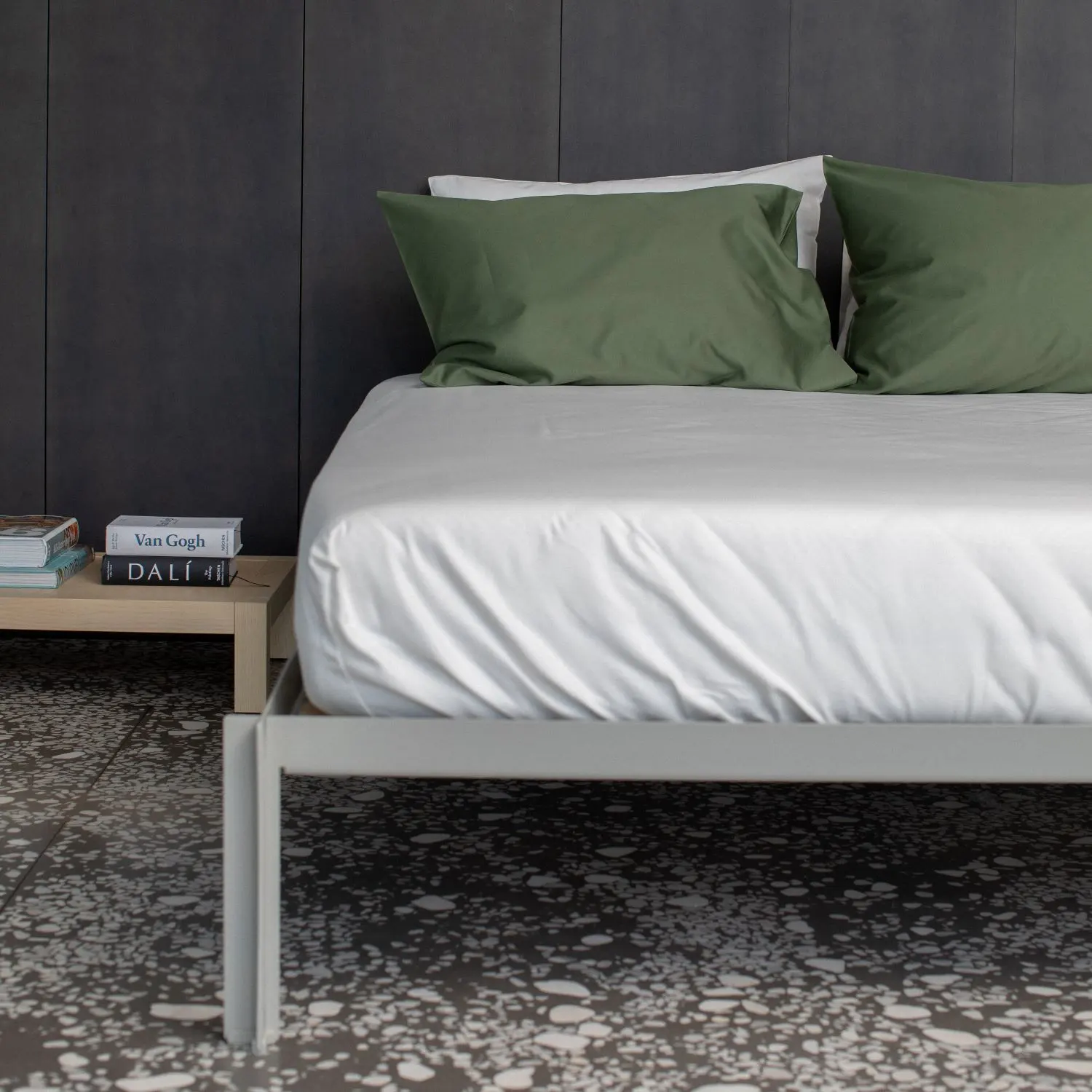Almond milk sateen sheet bedroommood