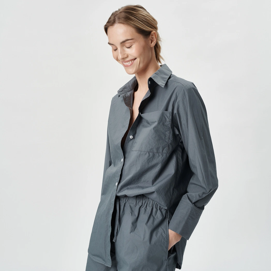 Bedroommood Julija Steponaviciute pyjama dark grey shorts set pocket