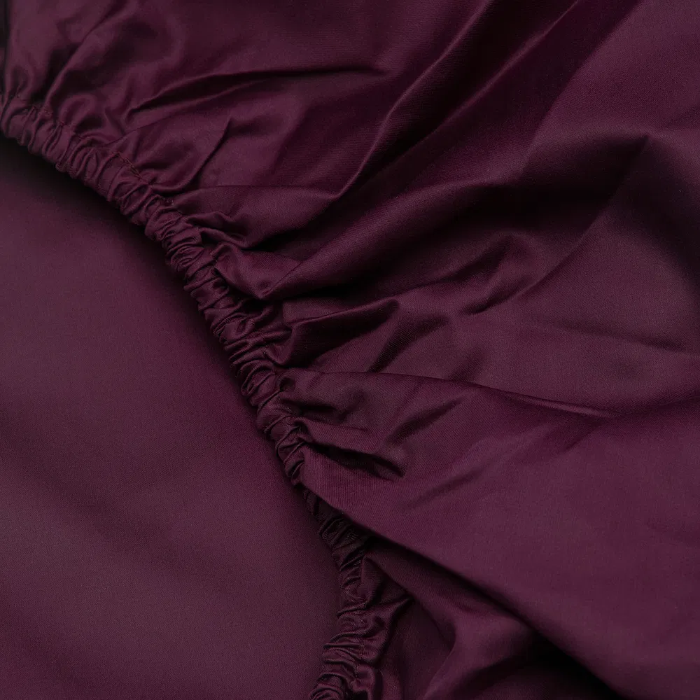 Bedroommood sateen sheet plum