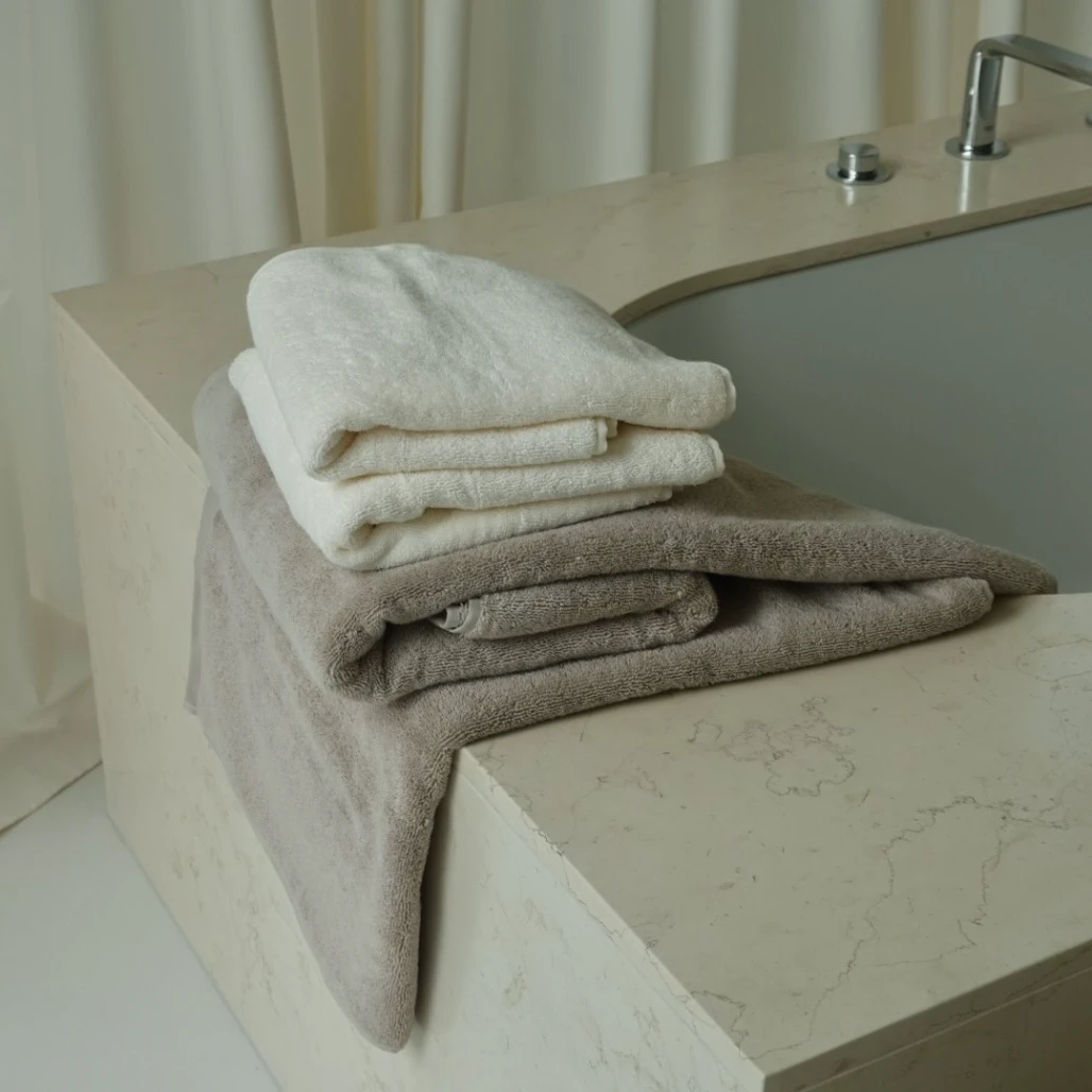 Superweiches Handtuch aus Bio-Baumwolle - Taupe