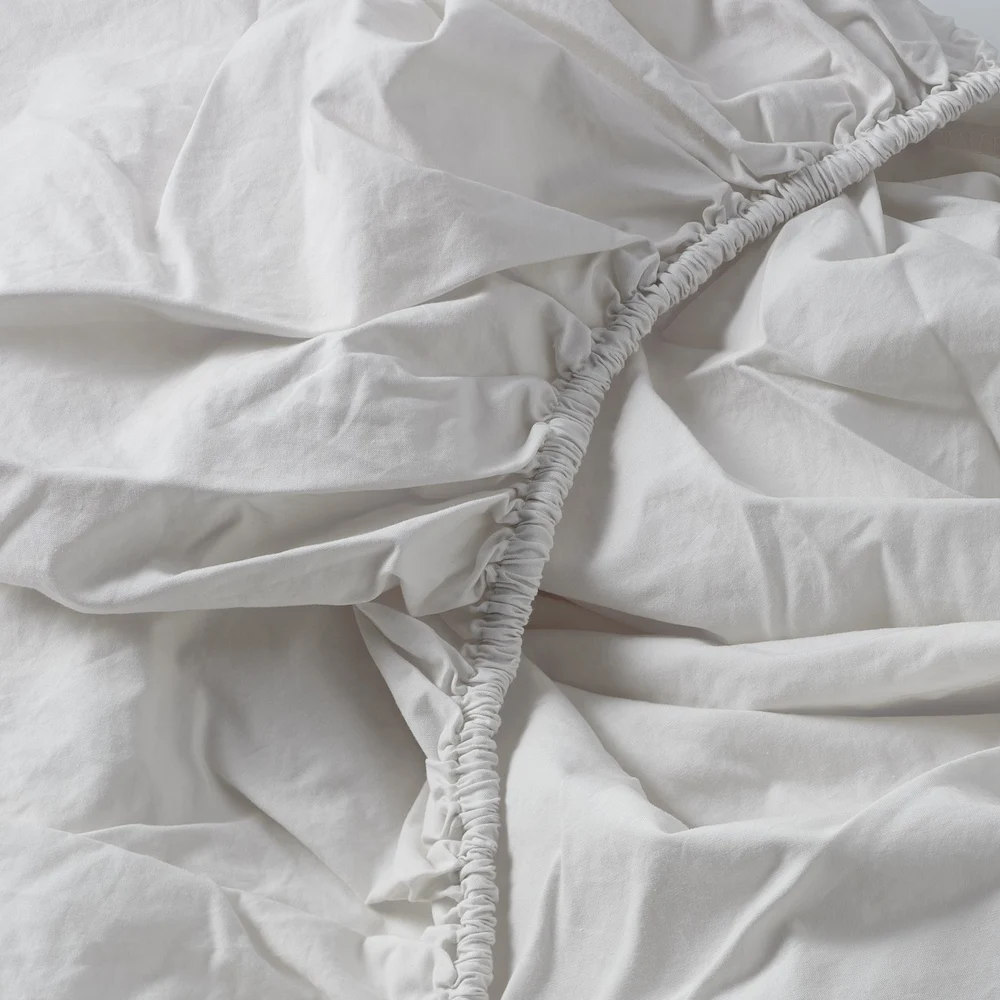 Bedroommood percale sheet almond milk