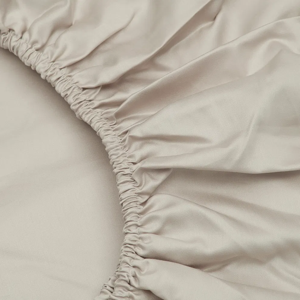 Bedroommood sateen sheet beige